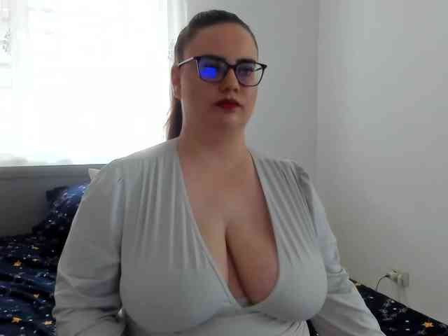 amiravyxen webcam