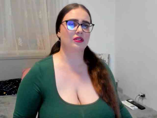 amiravyxen webcam