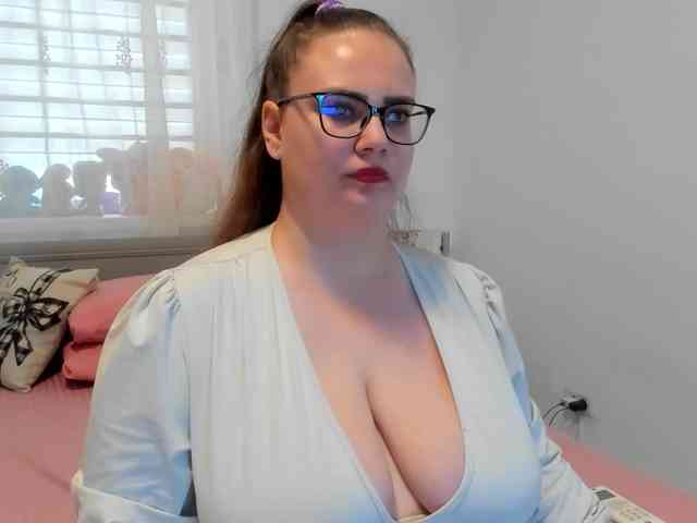 amiravyxen webcam