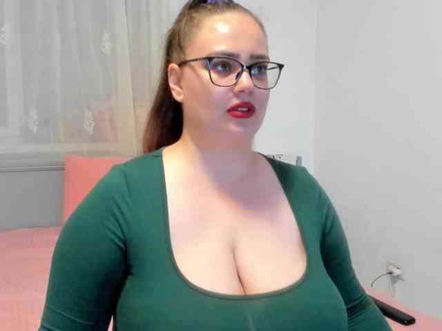 amiravyxen webcam