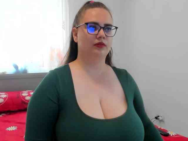 amiravyxen webcam