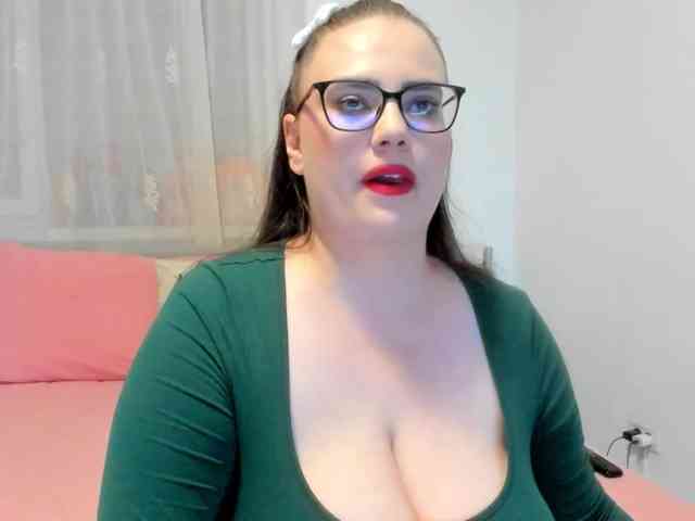 amiravyxen webcam