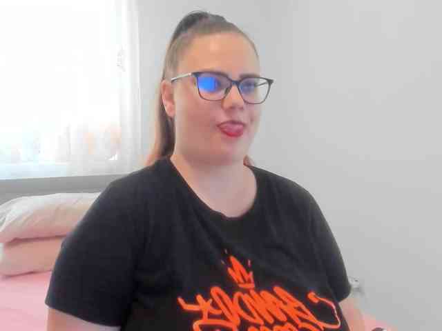 amiravyxen webcam