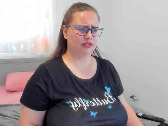 amiravyxen webcam