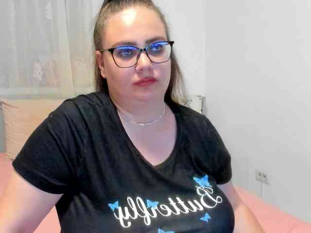amiravyxen webcam