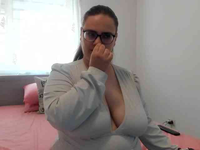 amiravyxen webcam