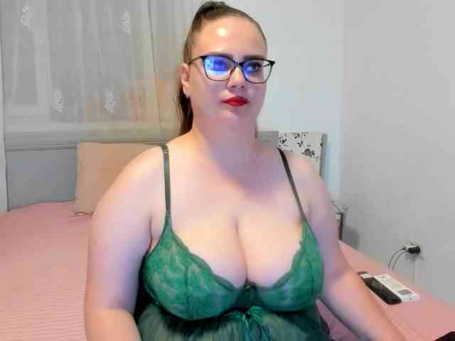 amiravyxen webcam