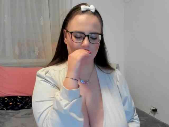 amiravyxen webcam