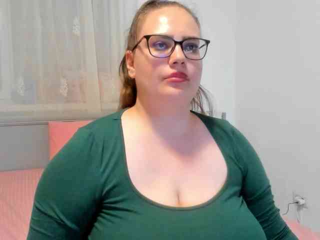 amiravyxen webcam