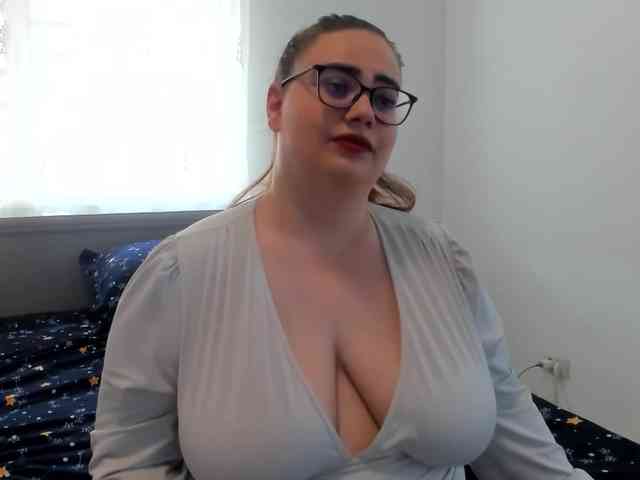 amiravyxen webcam