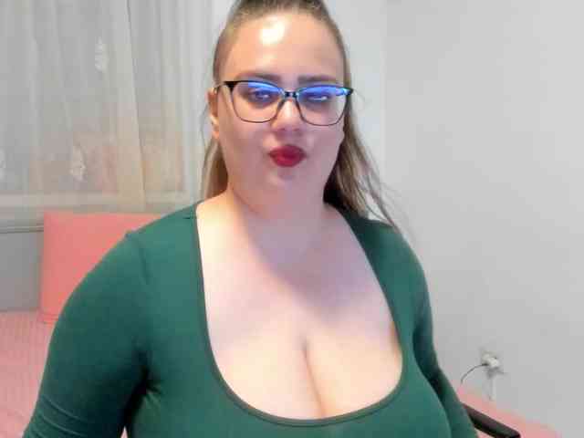 amiravyxen webcam
