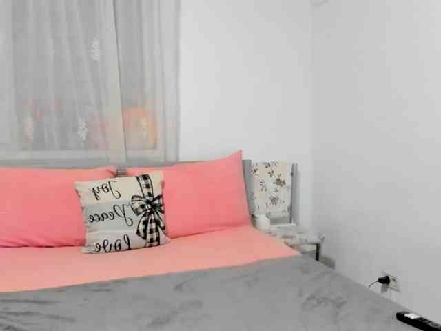 amiravyxen webcam