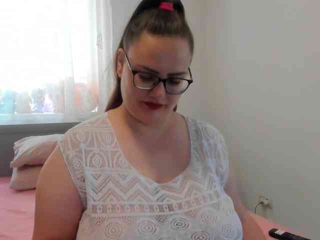 amiravyxen webcam