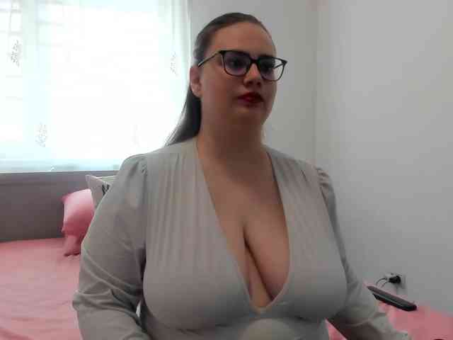amiravyxen webcam