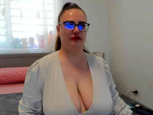 amiravyxen webcam