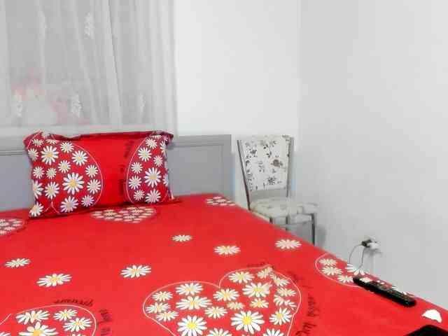 amiravyxen Live Webcam on BongaCams