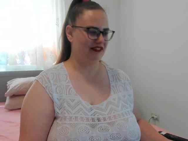 amiravyxen webcam