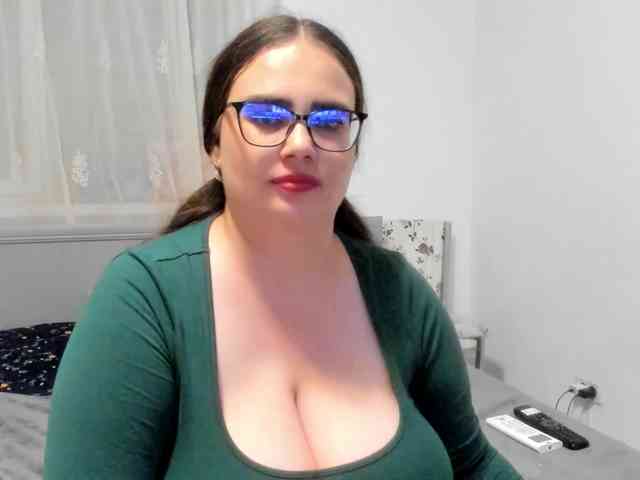 amiravyxen webcam