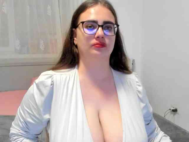 amiravyxen webcam
