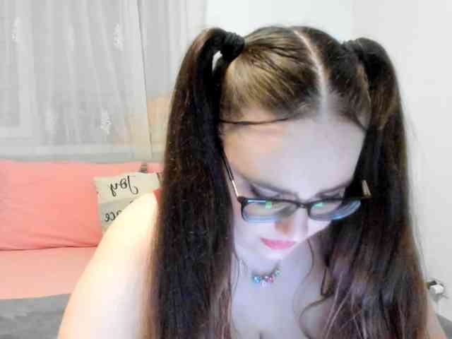 amiravyxen webcam