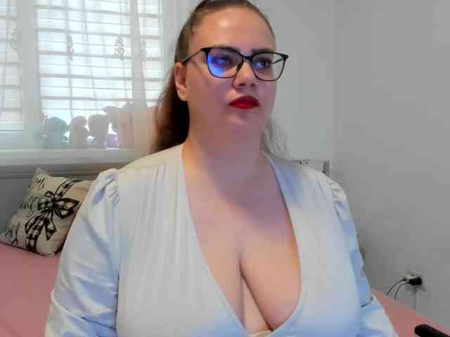 amiravyxen webcam