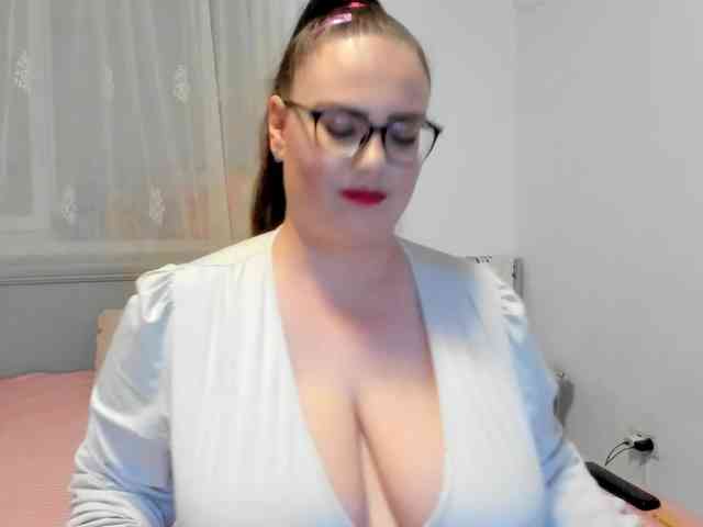 amiravyxen webcam