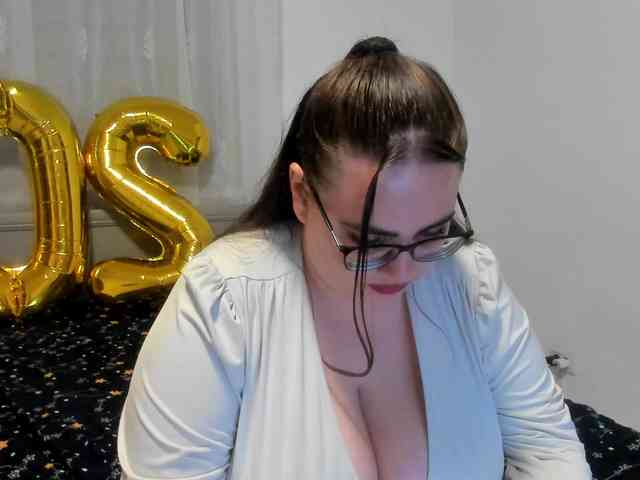 amiravyxen webcam