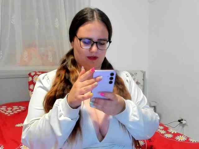 amiravyxen webcam