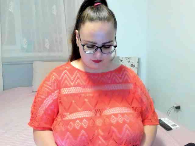 amiravyxen webcam
