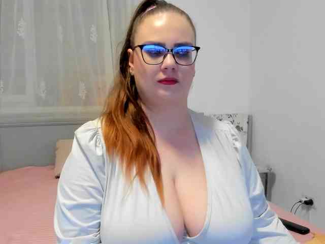 amiravyxen webcam