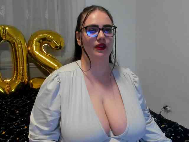 amiravyxen webcam