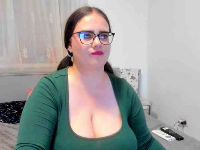 amiravyxen webcam