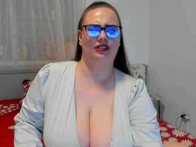 amiravyxen webcam
