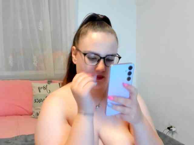 amiravyxen webcam
