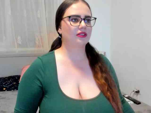 amiravyxen webcam