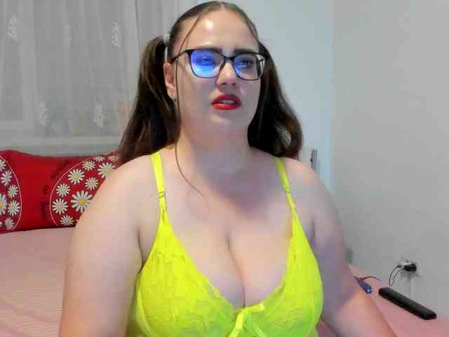 amiravyxen webcam