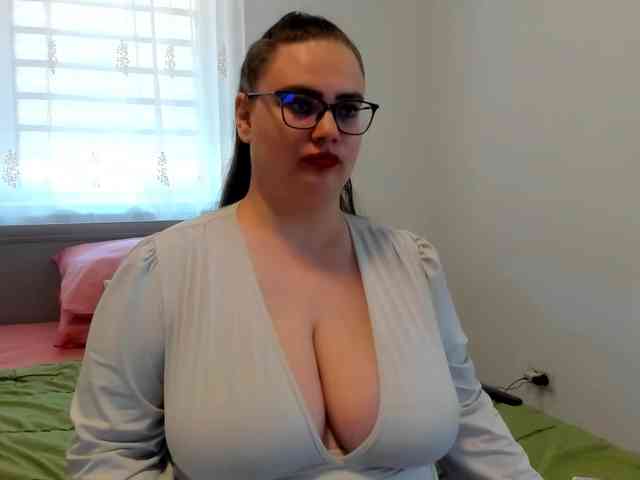 amiravyxen webcam
