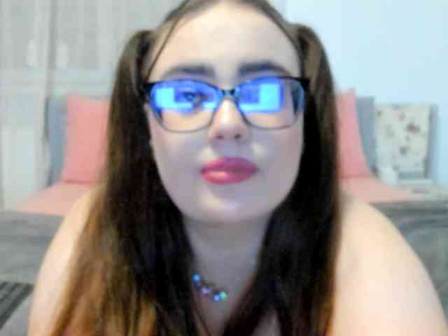 amiravyxen webcam