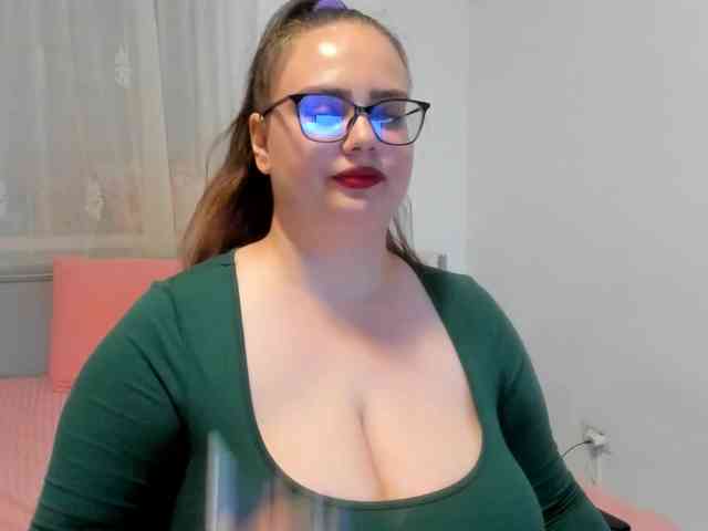 amiravyxen webcam