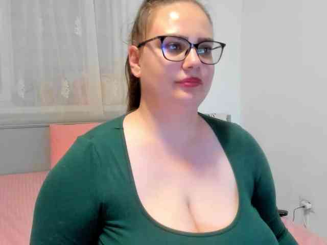 amiravyxen webcam