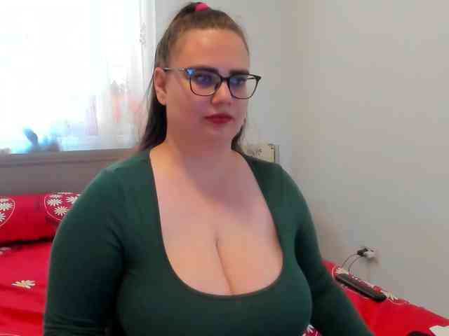 amiravyxen webcam
