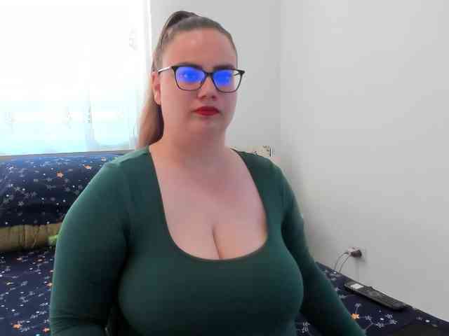 amiravyxen webcam