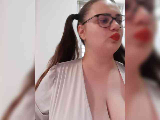 amiravyxen webcam