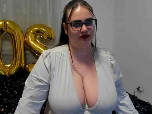 amiravyxen webcam