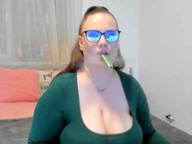 amiravyxen webcam