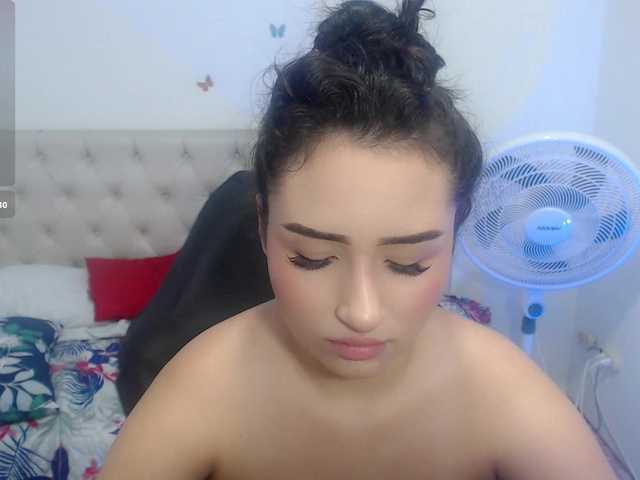 sasha-17- live cam on BongaCams