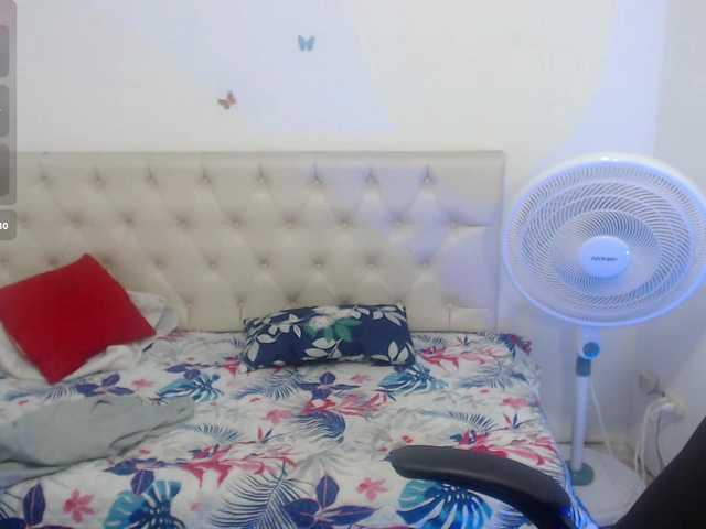 sasha-17- live cam on BongaCams