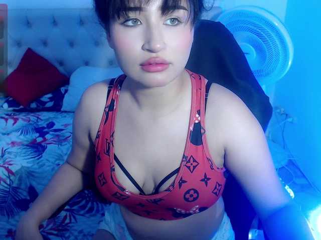 sasha-17- live cam on BongaCams