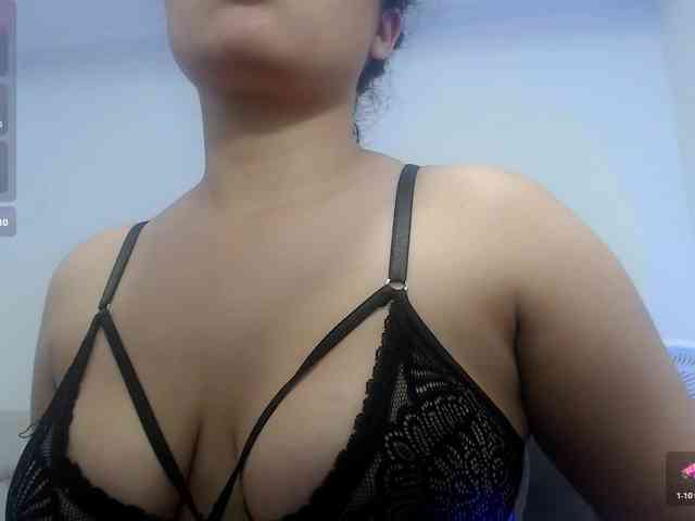 sasha-17- webcam