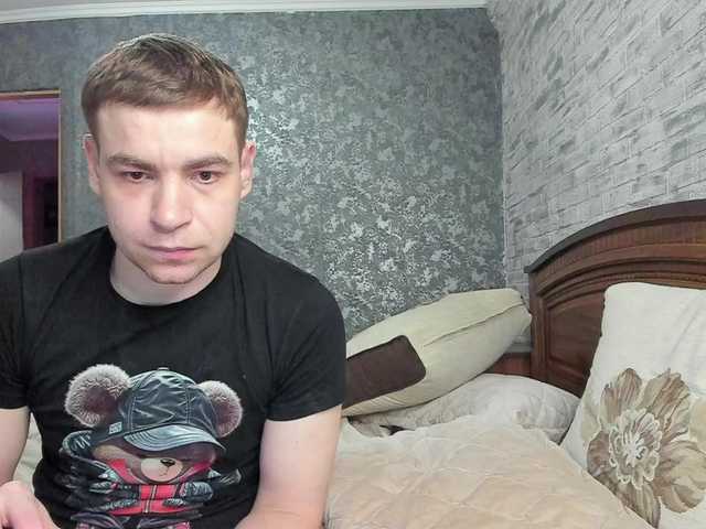 Buzzyd live cam on BongaCams